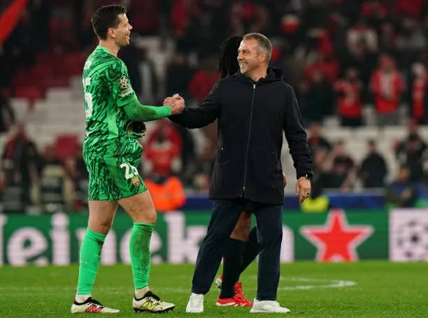 Thán phục trước màn trình diễn của thủ môn Szczesny Thán phục trước màn trình diễn của thủ môn Szczesny