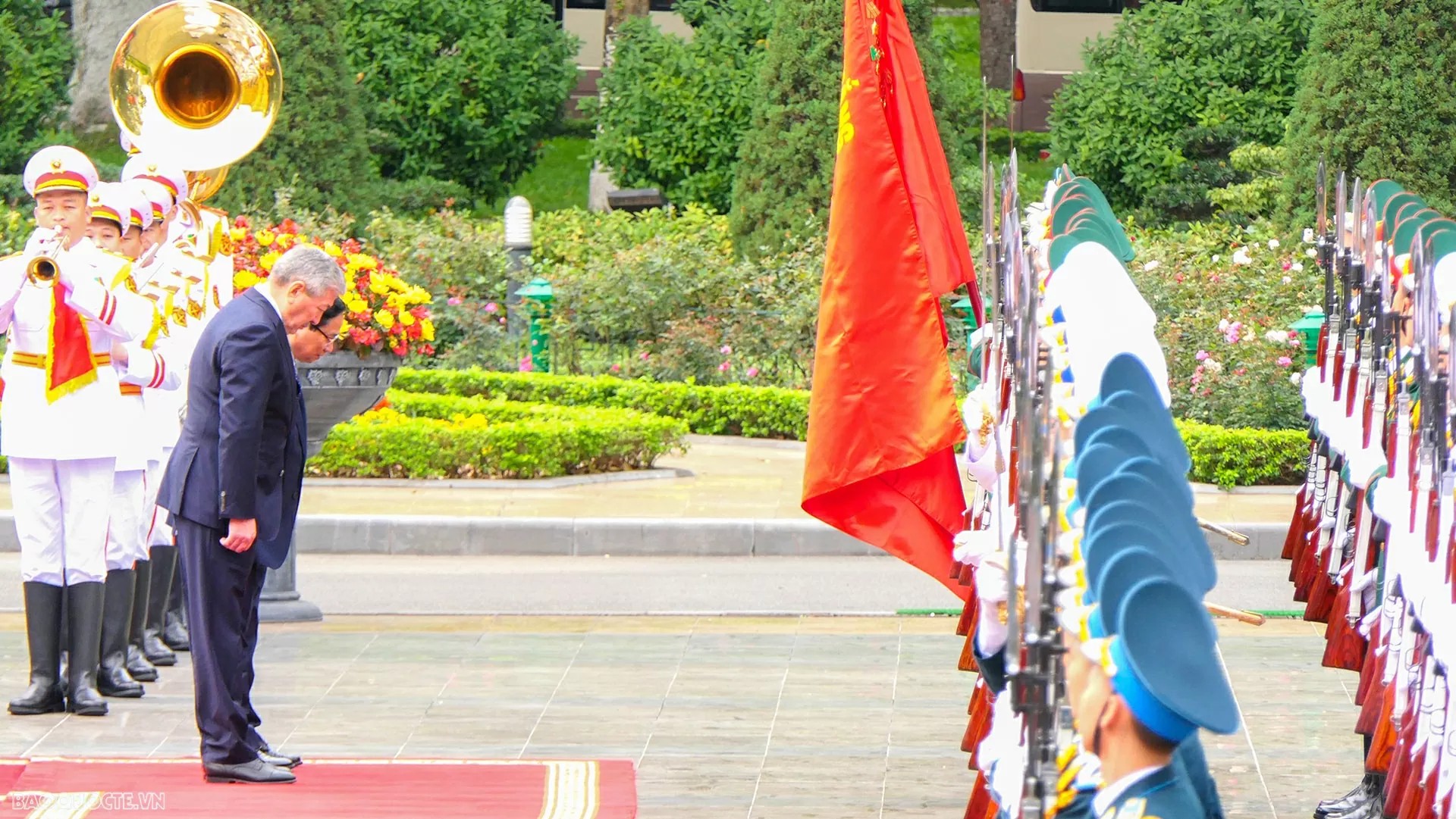 Thủ tướng Chính phủ Phạm Minh Chính chủ trì lễ đón Thủ tướng Kyrgyzstan Adylbek Kasimalyev thăm chính thức Việt Nam Thủ tướng Chính phủ Phạm Minh Chính chủ trì lễ đón Thủ tướng Kyrgyzstan Adylbek Kasimalyev thăm chính thức Việt Nam
