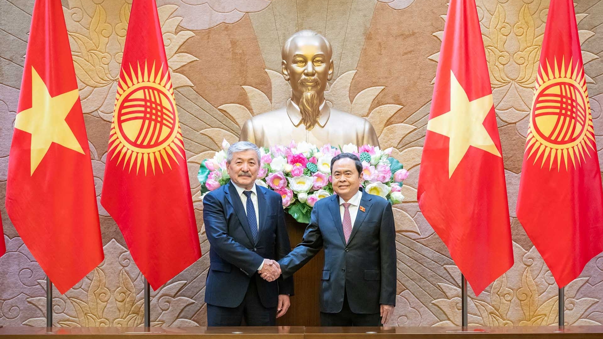 Việt Nam là đối tác hữu nghị truyền thống lâu năm và quan trọng của Kyrgyzstan tại Đông Nam Á