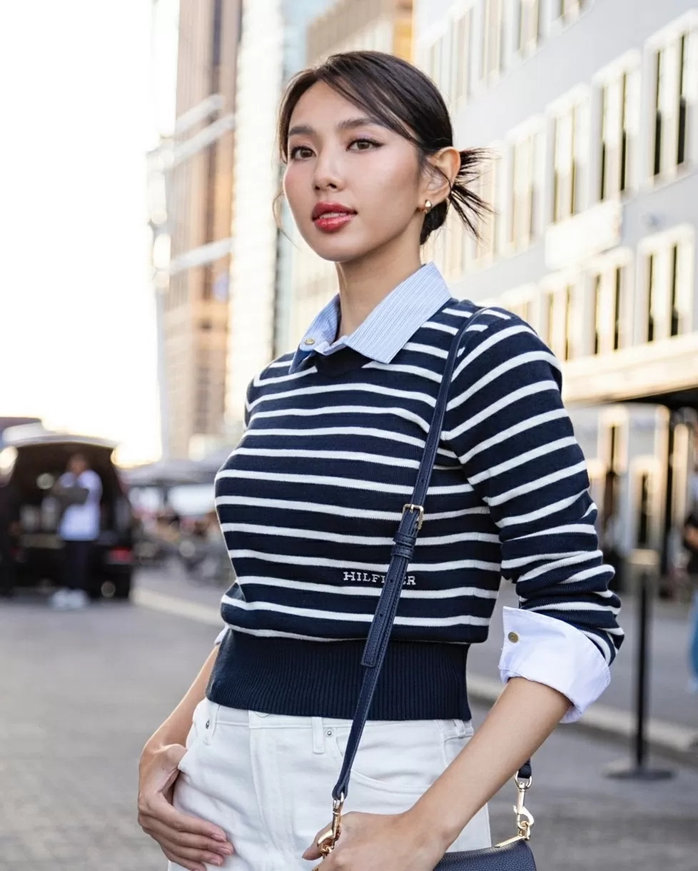 Hai lần dự chung show thời trang quốc tế của Hoa hậu Thùy Tiên và Jisoo BlackPink