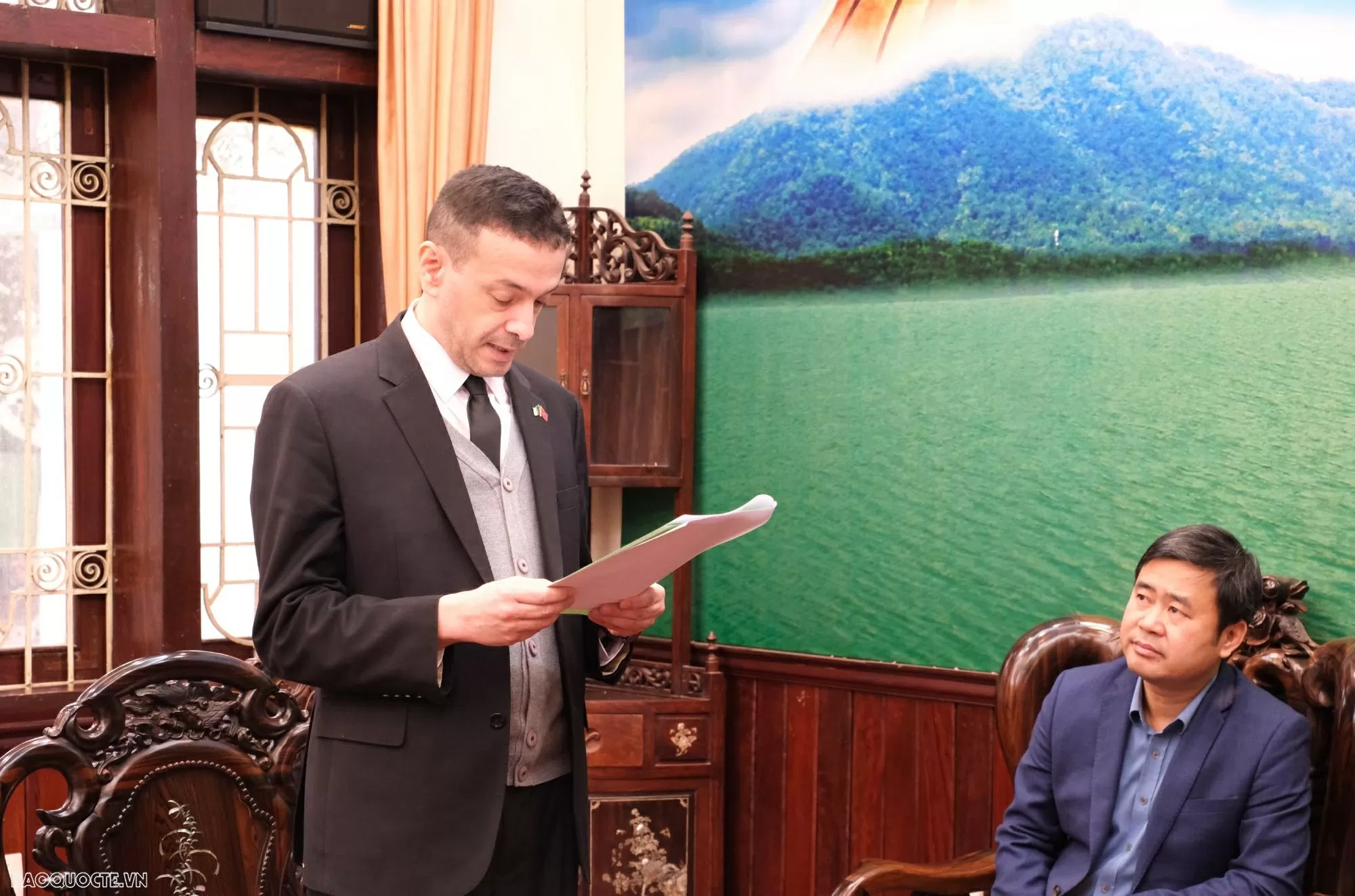 Tìm về nơi 'máu hai dân tộc Việt Nam-Algeria hoà làm một'