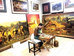 Căn phòng sơn mài của Mỵ