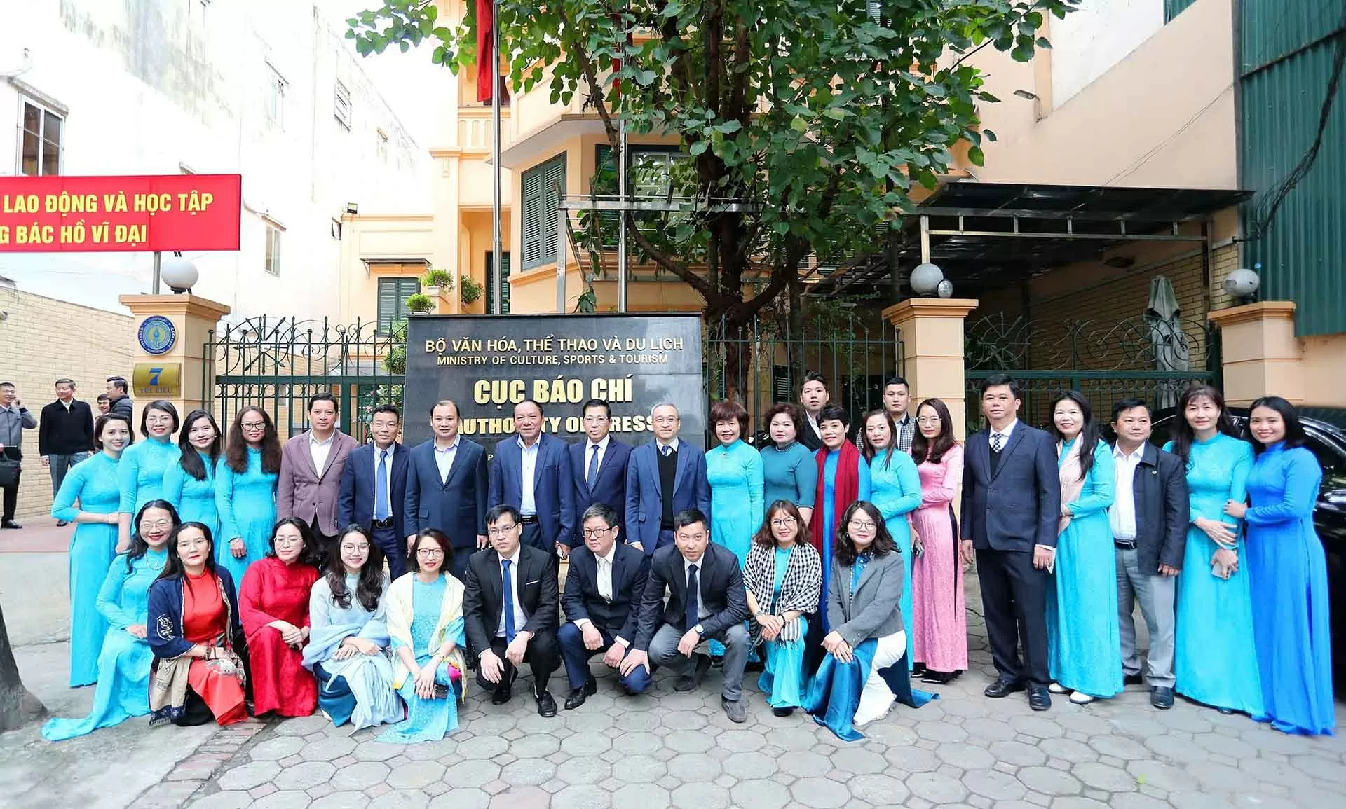 Quản lý nhà nước về báo chí trên tinh thần kiến tạo cho sự phát triển Quản lý nhà nước về báo chí trên tinh thần kiến tạo cho sự phát triển