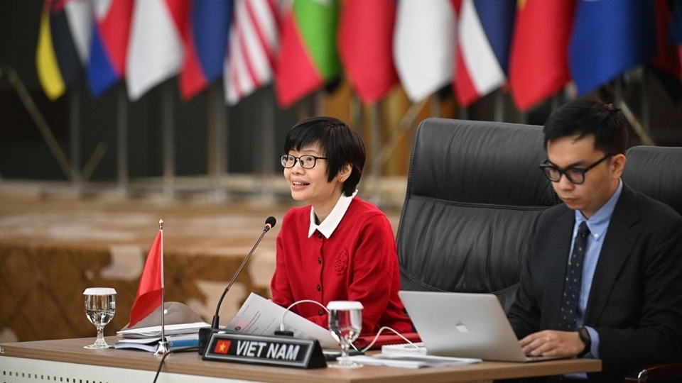 Phó Thủ tướng Bùi Thanh Sơn dự Hội nghị Bộ trưởng Ngoại giao ASEAN: Cùng khởi động khuôn khổ chiến lược mới, thúc đẩy sáng kiến vì tương lai