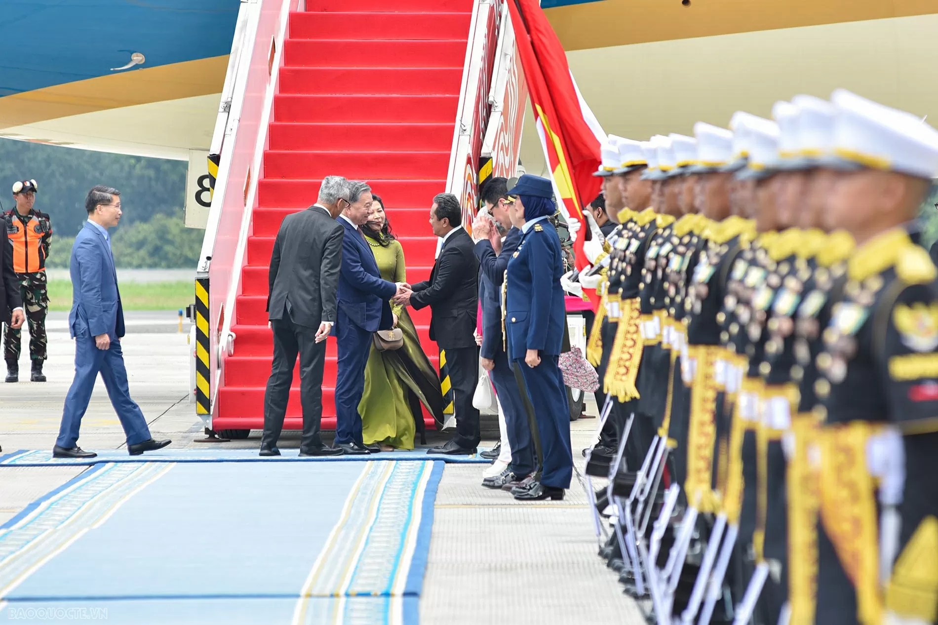 Toàn cảnh Tổng Bí thư Tô Lâm đến Jakarta, bắt đầu chuyến thăm cấp Nhà nước Indonesia và thăm chính thức Ban Thư ký ASEAN Toàn cảnh Tổng Bí thư Tô Lâm đến Jakarta, bắt đầu chuyến thăm cấp Nhà nước Indonesia và thăm chính thức Ban Thư ký ASEAN