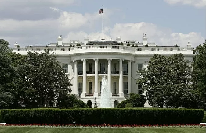 Sử dụng ngôn từ mạnh mẽ với Trung Quốc nhưng Mỹ lại 'đổi giọng', muốn nhẹ nhàng với Nga Sử dụng ngôn từ mạnh mẽ với Trung Quốc nhưng Mỹ lại 'đổi giọng', muốn nhẹ nhàng với Nga