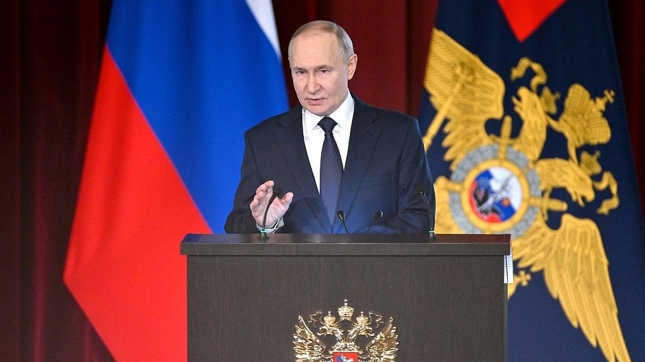 anh an tuong tong thong putin nhan manh su toan ven nuoc nga tan cong ten lua o kharkov ong trump yeu cau nato tra tien de duoc bao ve