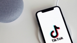 Cách xóa phần trưng bày trên TikTok đơn giản, nhanh chóng
