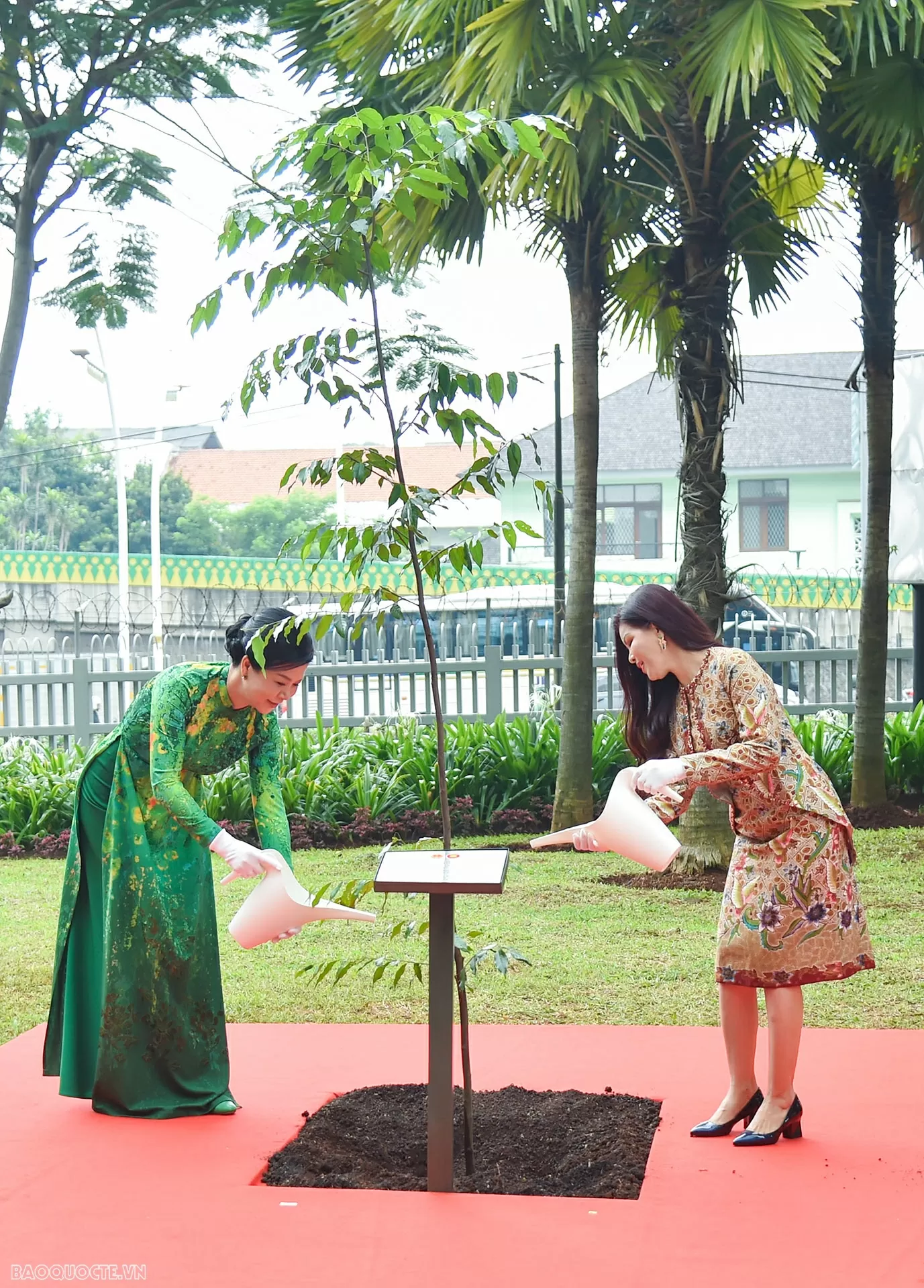 Toàn cảnh Tổng Bí thư Tô Lâm lần đầu tiên thăm Ban Thư ký ASEAN tại Jakarta, Indonesia