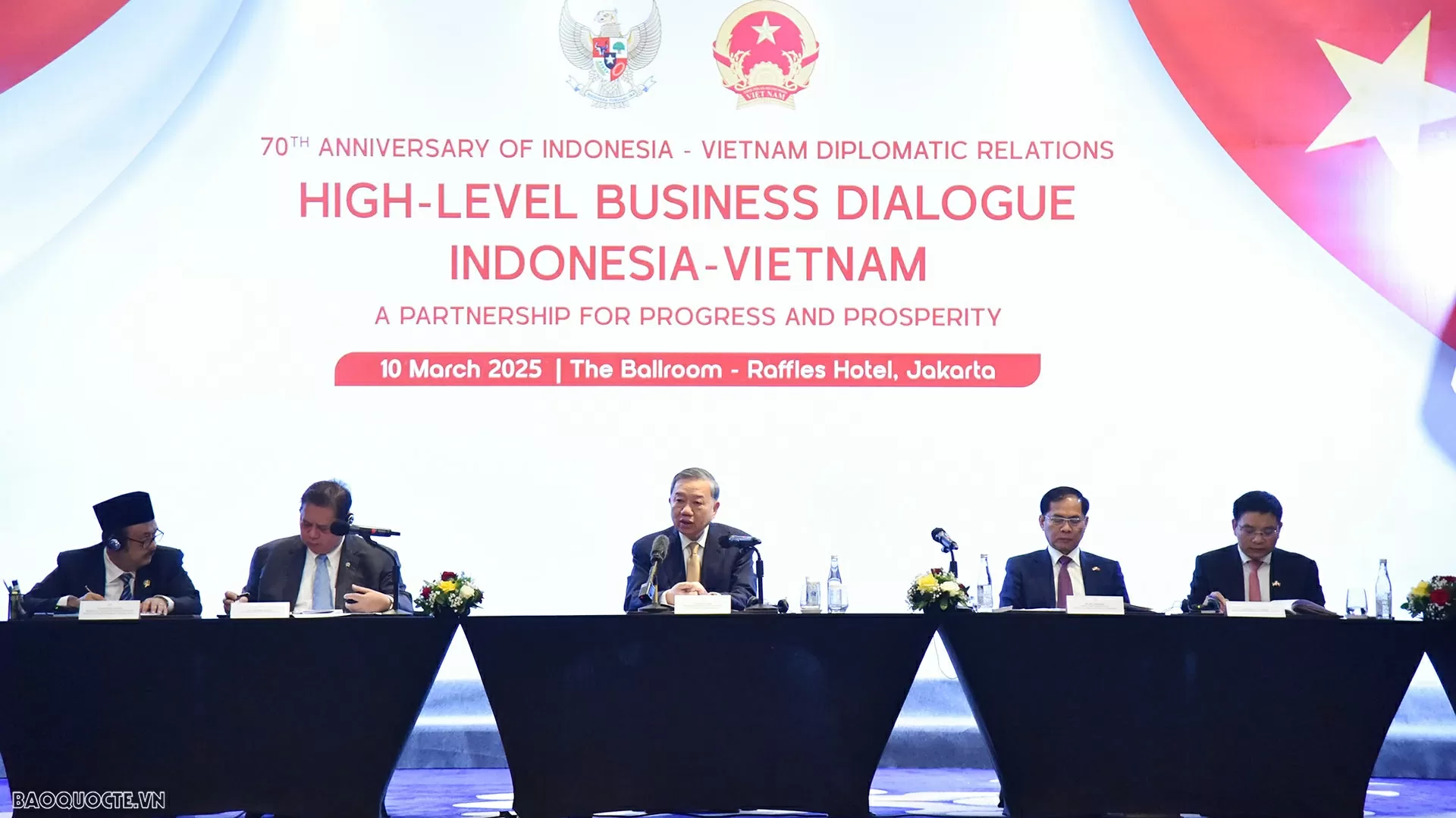 Sáng 10/3, tại thủ đô Jakarta, Tổng Bí thư Tô Lâm đã dự Tọa đàm doanh nghiệp 'Việt Nam và Indonesia: Quan hệ đối tác vì sự tiến bộ và thịnh vượng'. (Ảnh: Tuấn Anh)