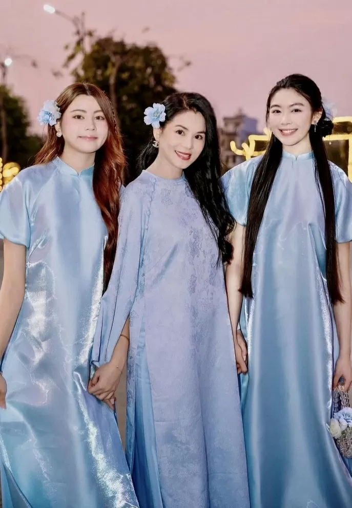 Sao Việt Sao Việt