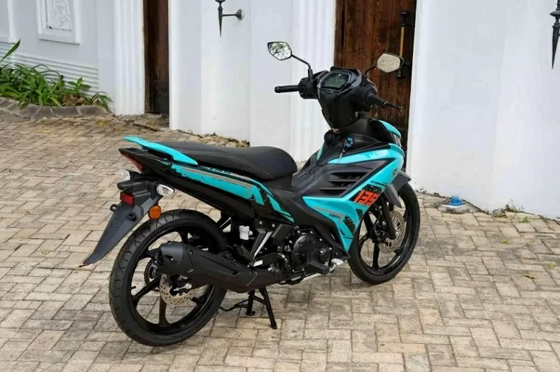 Yamaha 135LC là thế hệ tiếp theo của dòng xe côn tay Yamaha Exciter 135 đã bị khai tử tại thị trường Việt Nam