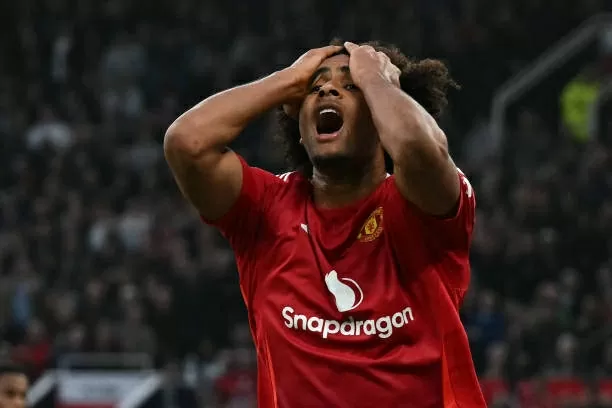 Zirkzee có thể không được dự World Cup 2026 nếu không cho thấy sự bứt phá. Zirkzee có thể không được dự World Cup 2026 nếu không cho thấy sự bứt phá.