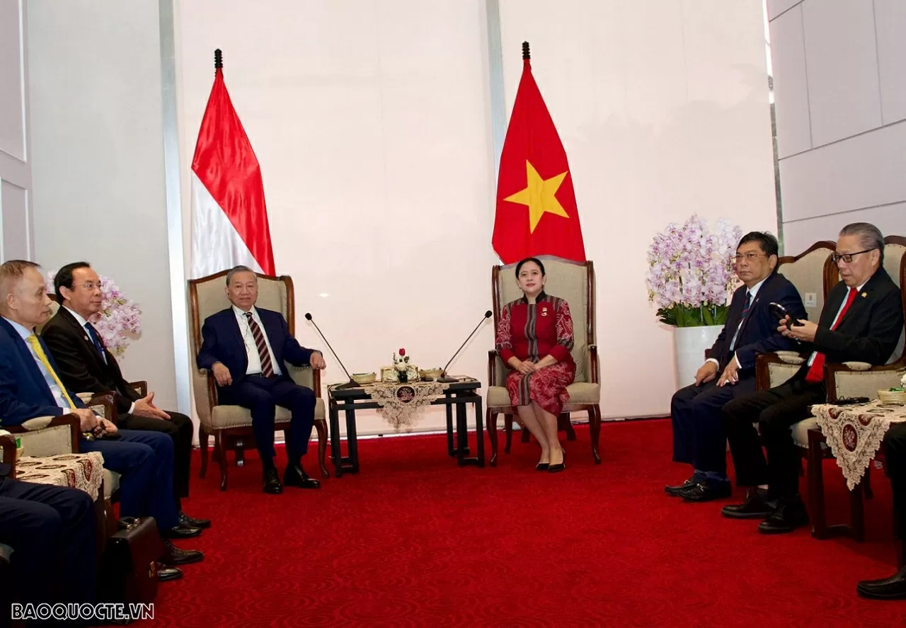 Tổng Bí thư Tô Lâm hội kiến với Chủ tịch Hội đồng Đại biểu Nhân dân Indonesia Tổng Bí thư Tô Lâm hội kiến với Chủ tịch Hội đồng Đại biểu Nhân dân Indonesia