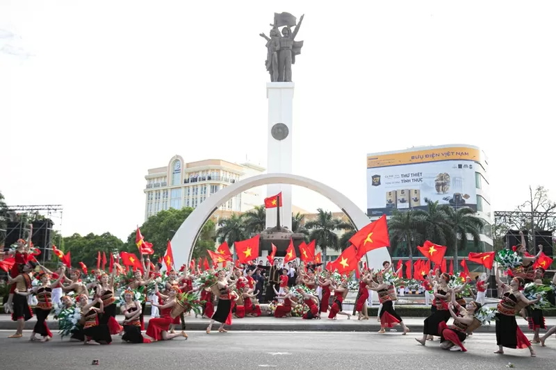 Ấn tượng Lễ hội đường phối 2025 - 'Buôn Ma Thuột - Điểm đến của cà phê thế giới' Ấn tượng Lễ hội đường phối 2025 - 'Buôn Ma Thuột - Điểm đến của cà phê thế giới'