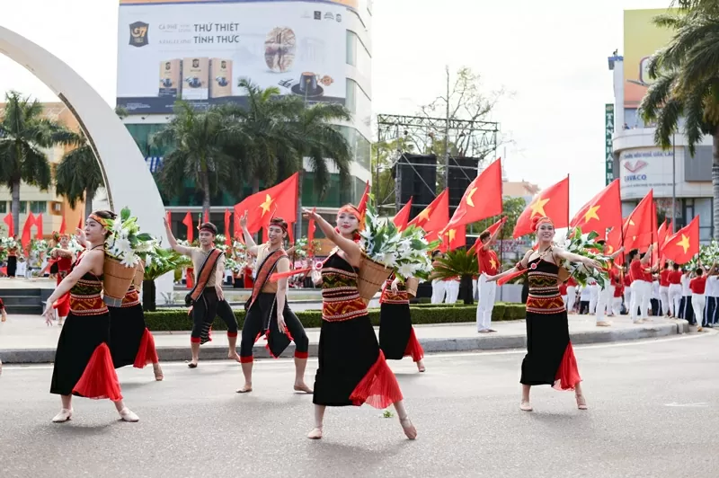 Ấn tượng Lễ hội đường phối 2025 - 'Buôn Ma Thuột - Điểm đến của cà phê thế giới' Ấn tượng Lễ hội đường phối 2025 - 'Buôn Ma Thuột - Điểm đến của cà phê thế giới'