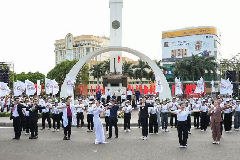Ấn tượng Lễ hội đường phối 2025 - 'Buôn Ma Thuột - Điểm đến của cà phê thế giới' Ấn tượng Lễ hội đường phối 2025 - 'Buôn Ma Thuột - Điểm đến của cà phê thế giới'