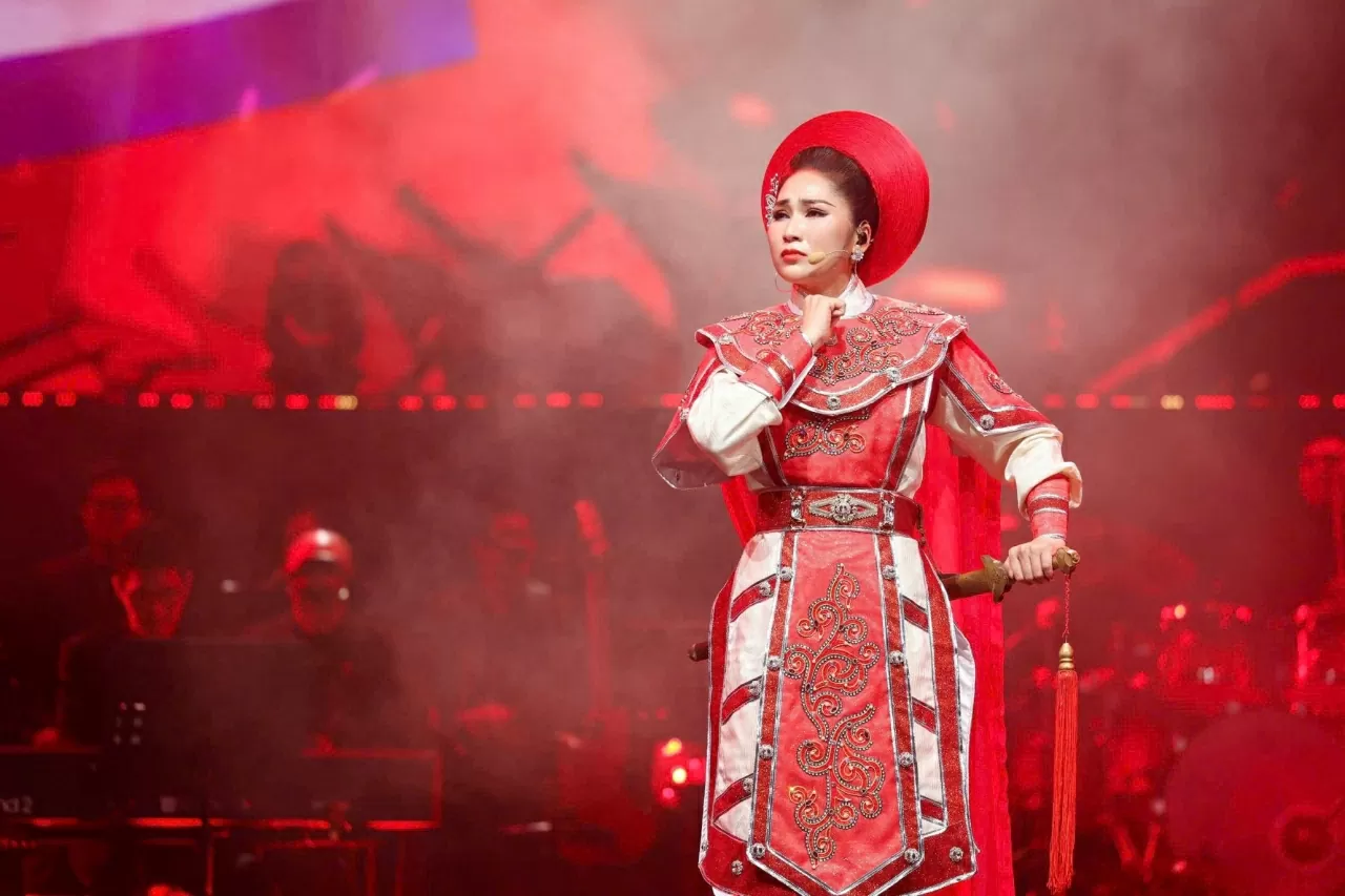 Nghệ sĩ Như Huỳnh xuất sắc với nhân vật Triệu Thị Trinh trong vở Nhụy Kiều tướng quân. (Ảnh: NVCC) Nghệ sĩ Như Huỳnh xuất sắc với nhân vật Triệu Thị Trinh trong vở Nhụy Kiều tướng quân. (Ảnh: NVCC)