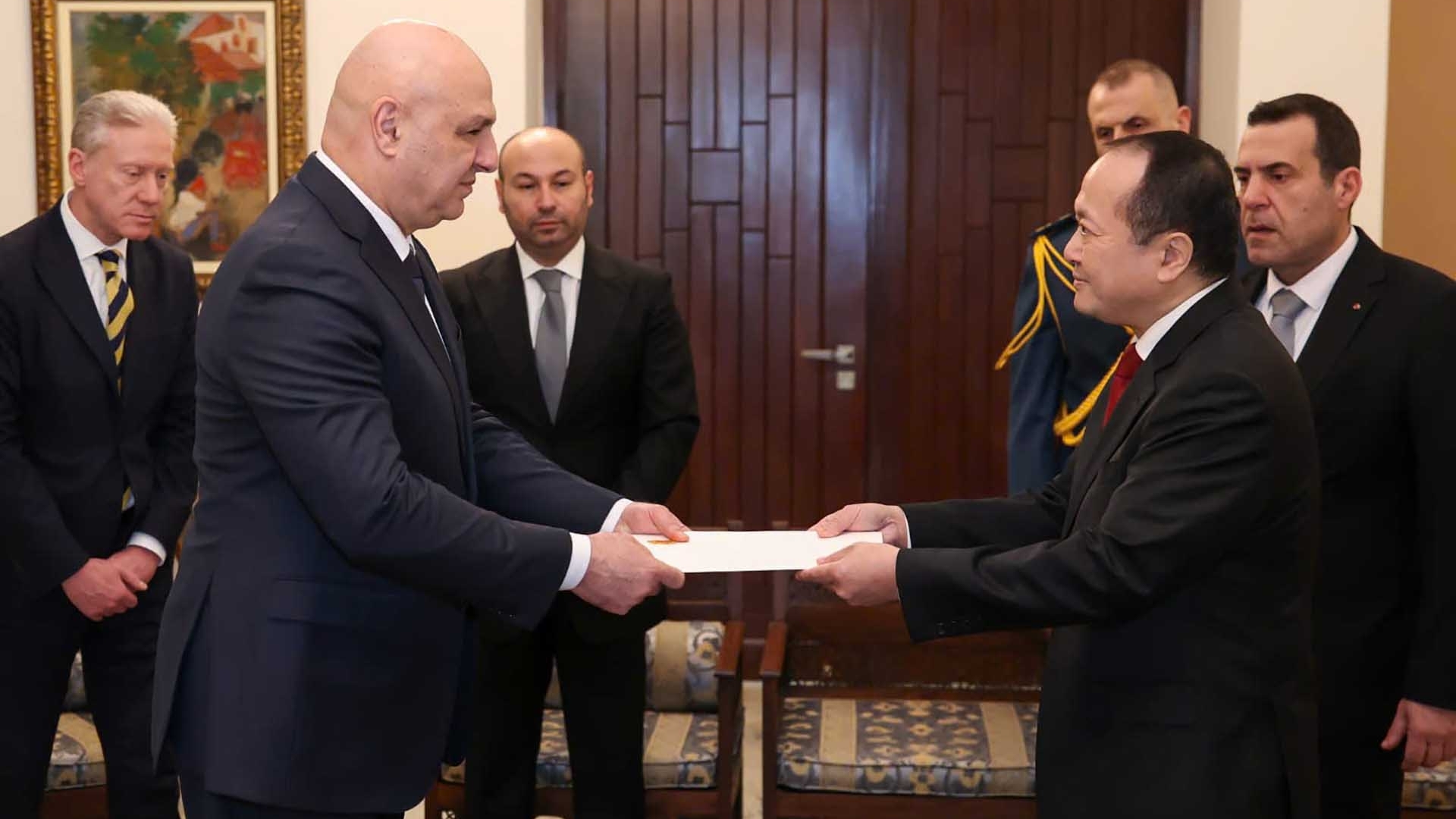 dai su nguyen huy dung trinh thu uy nhiem len tong thong lebanon