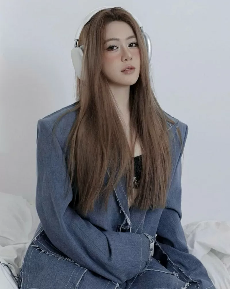 Tâm Nhi yêu thích cuốn sách “Đắc Nhân Tâm”.