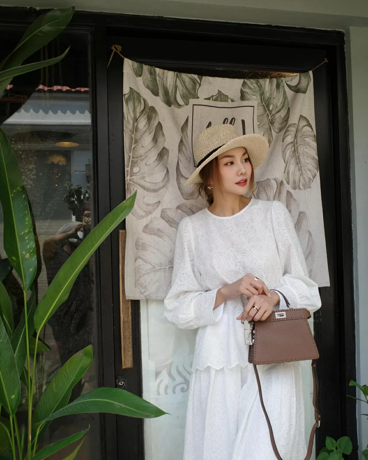 Thời trang đời thường của siêu mẫu Thanh Hằng Thời trang đời thường của siêu mẫu Thanh Hằng