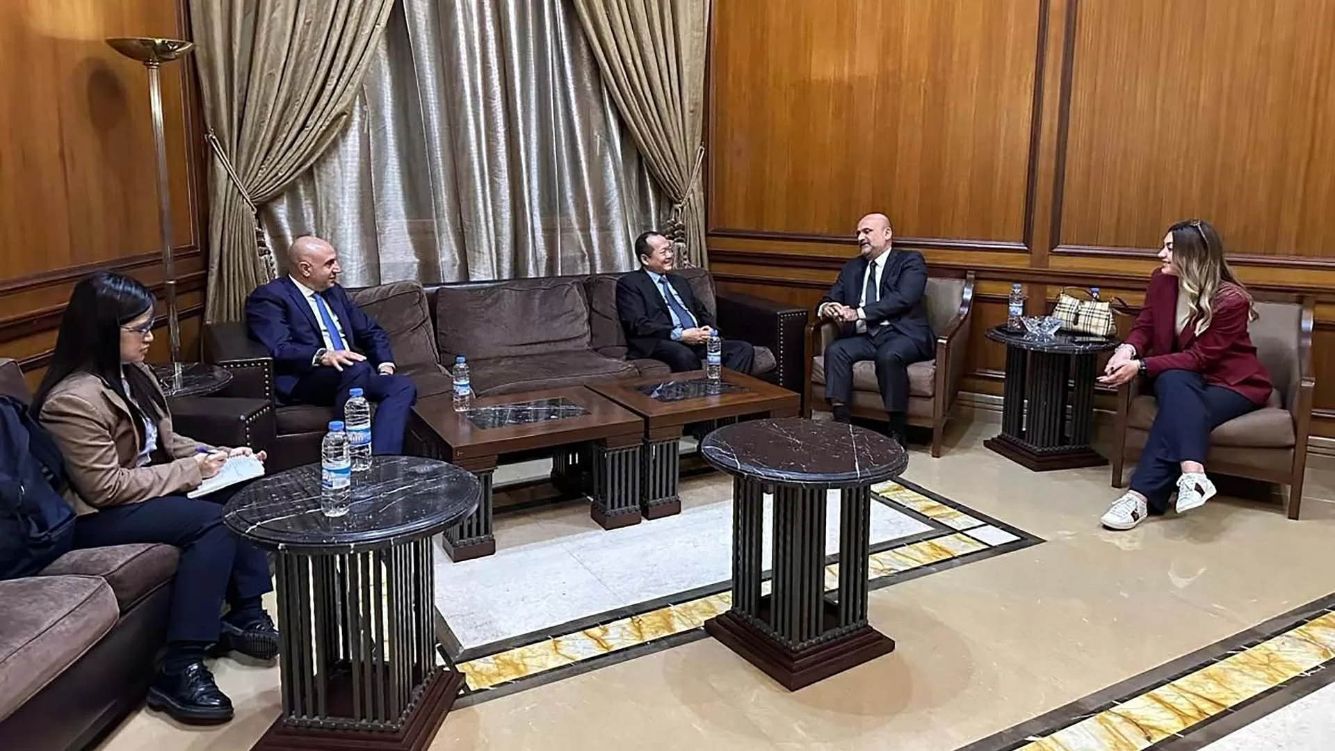 Tổng Bí thư Đảng Cộng sản Lebanon ngưỡng mộ thành tựu phát triển của Việt Nam Tổng Bí thư Đảng Cộng sản Lebanon ngưỡng mộ thành tựu phát triển của Việt Nam