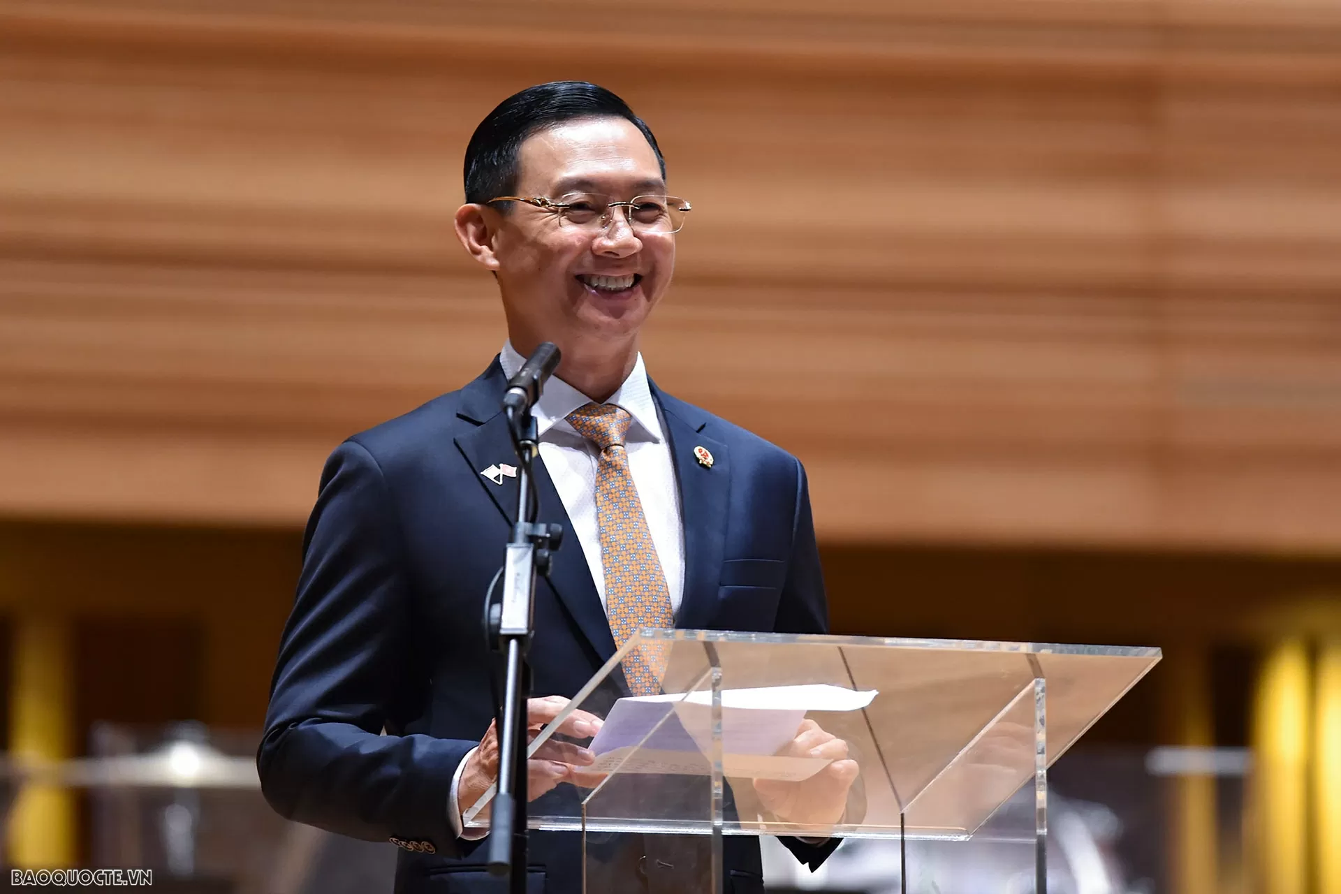 Tổng Bí thư Tô Lâm và Phu nhân Ngô Phương Ly dự hòa nhạc tại Đại học Quốc gia Singapore Tổng Bí thư Tô Lâm và Phu nhân Ngô Phương Ly dự hòa nhạc tại Đại học Quốc gia Singapore