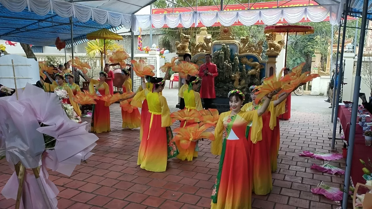 ĐBQH. Bùi Hoài Sơn: Công nghệ tạo ra trải nghiệm mới mẻ, giúp thế hệ trẻ tiêp cận và hiểu sâu hơn về di sản văn hóa ĐBQH. Bùi Hoài Sơn: Công nghệ tạo ra trải nghiệm mới mẻ, giúp thế hệ trẻ tiêp cận và hiểu sâu hơn về di sản văn hóa