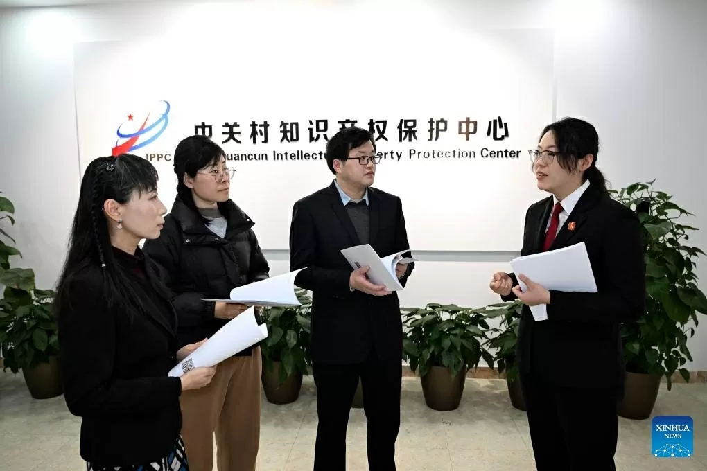 Công việc thường nhật của thẩm phán nữ