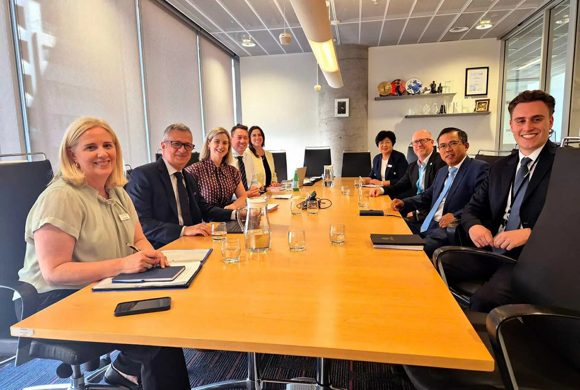 Bang Nam Australia mong muốn thúc đẩy quan hệ hợp tác với các địa phương của Việt Nam Bang Nam Australia mong muốn thúc đẩy quan hệ hợp tác với các địa phương của Việt Nam