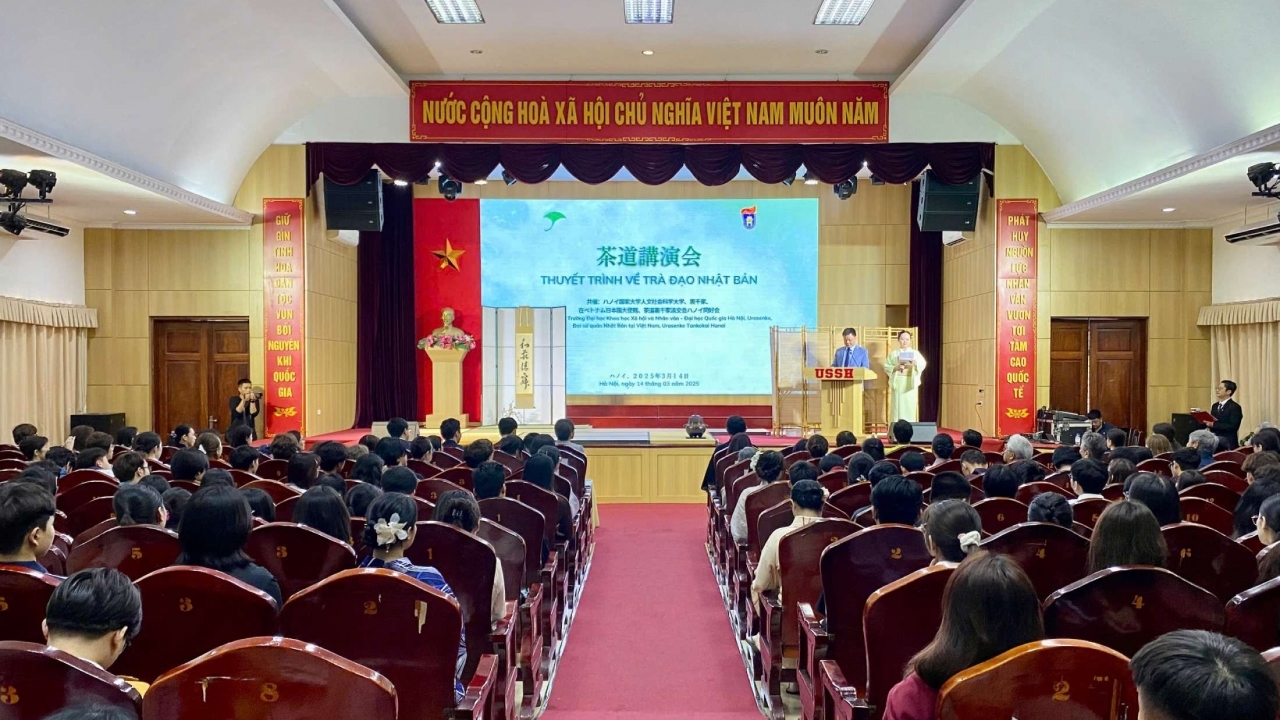 Uyển chuyển tinh thần 'hòa-kính-thanh-tịnh' trong văn hóa trà đạo Nhật Bản