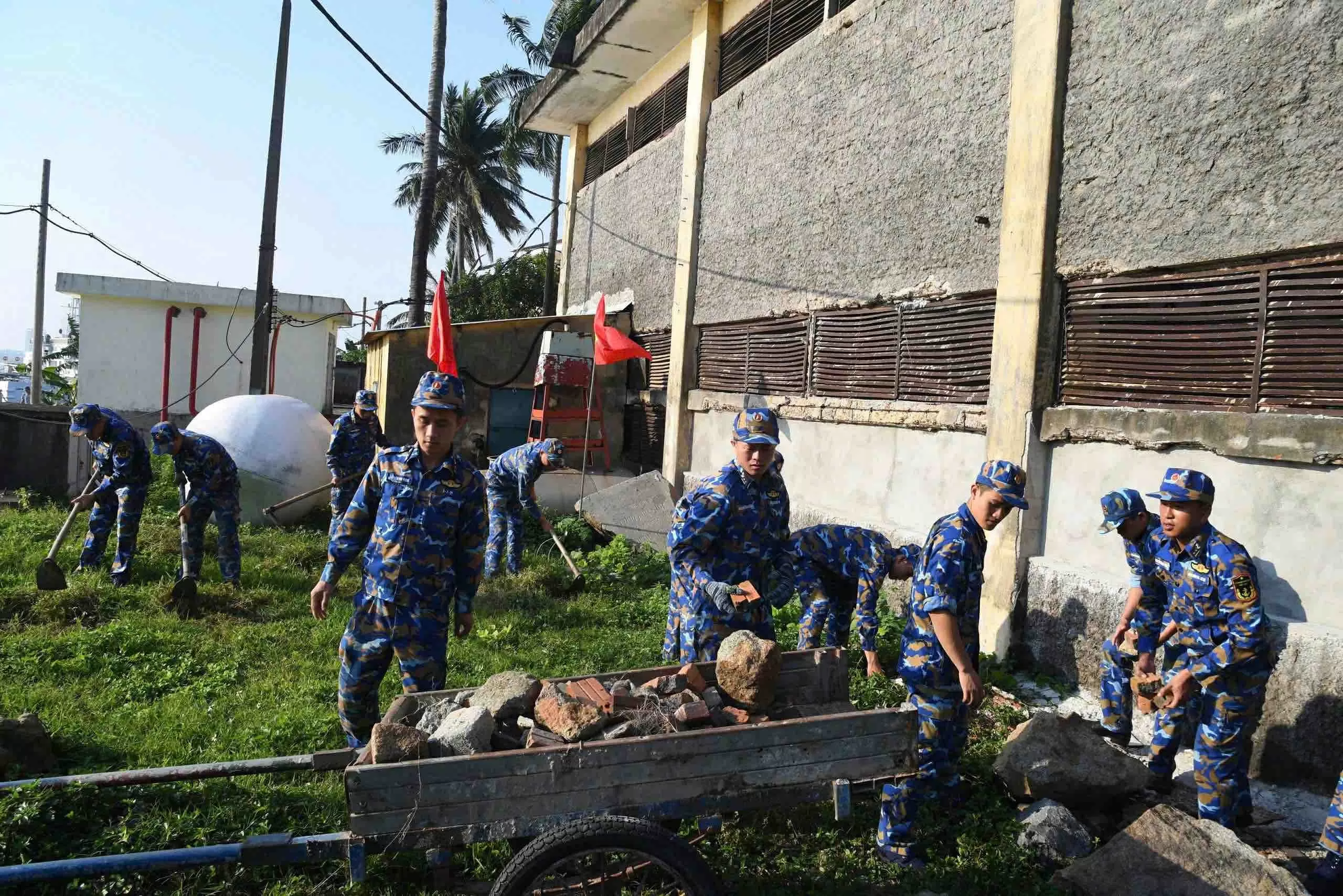 Ngày thứ 7 tình nguyện tại các đơn vị Hải quân Ngày thứ 7 tình nguyện tại các đơn vị Hải quân