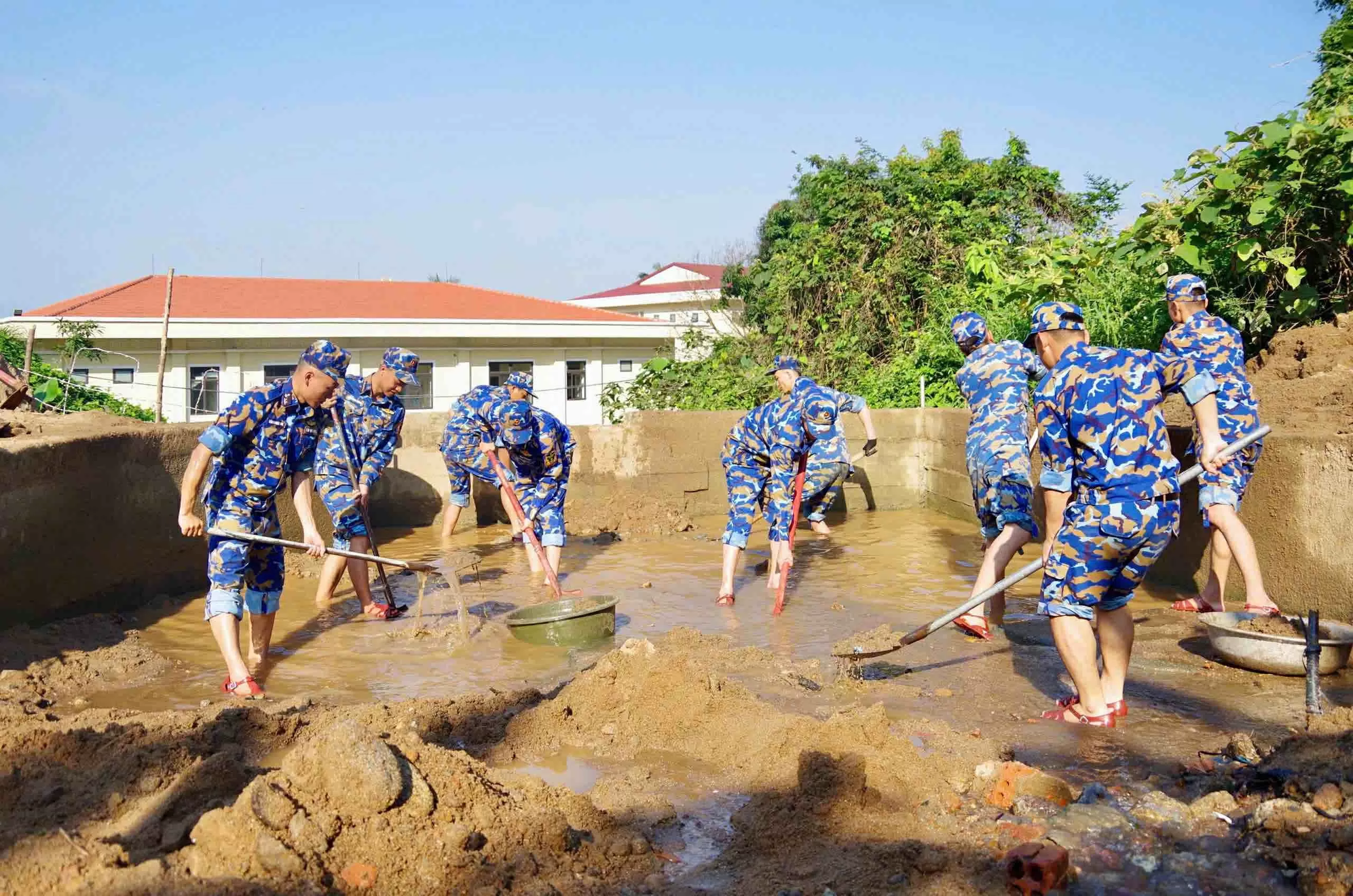 Ngày thứ 7 tình nguyện tại các đơn vị Hải quân Ngày thứ Bảy tình nguyện của các chiến sĩ Hải quân
