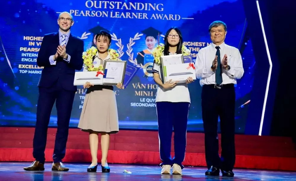 Vượt qua hàng nghìn học sinh, nữ sinh TP. HCM đạt điểm toán cao nhất thế giới Vượt qua hàng nghìn học sinh, nữ sinh TP. HCM đạt điểm toán cao nhất thế giới