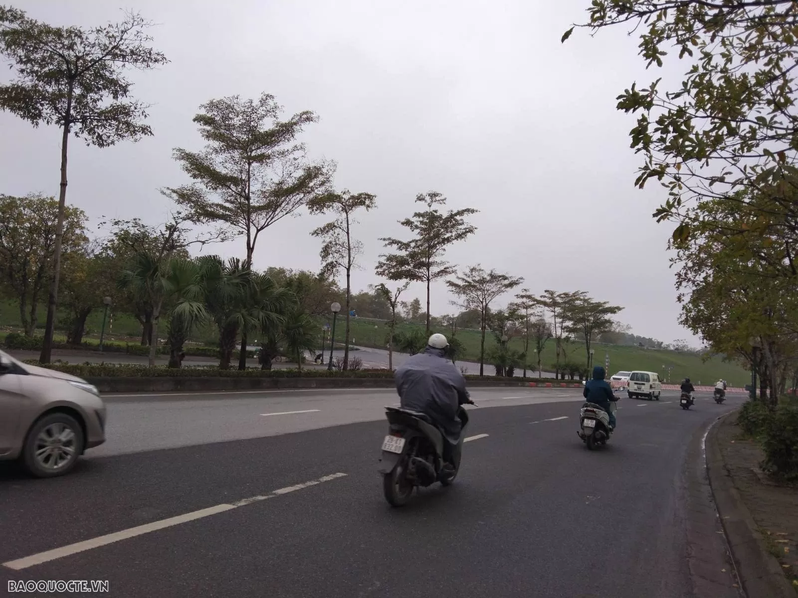 Dự báo thời tiết hôm nay (16/3): Bắc Bộ, Bắc Trung Bộ trời rét, vùng núi rét đậm, rét hại, khu vực đồng bằng sáng sớm mưa rào rải rác; Nam Bộ nắng