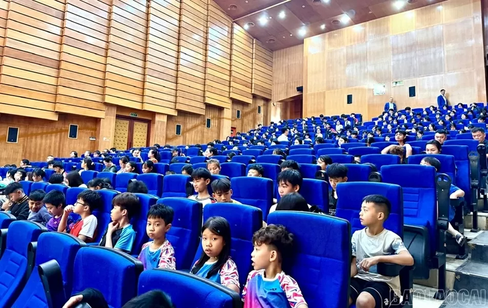 Khai mạc Liên hoan phim Ấn Độ tại tỉnh Lào Cai Khai mạc Liên hoan phim Ấn Độ tại tỉnh Lào Cai