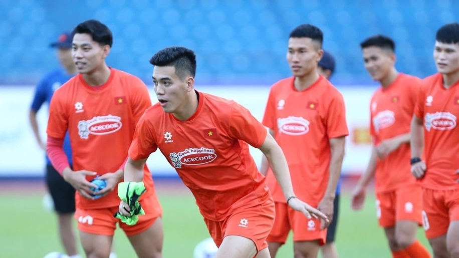 tien dao tien linh tap luyen tro lai cung doi tuyen viet nam