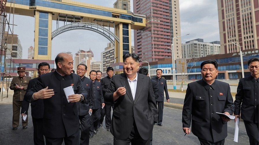 nha lanh dao trieu tien kim jong un thi sat cong trinh mo ra ky nguyen thinh vuong moi cua binh nhuong