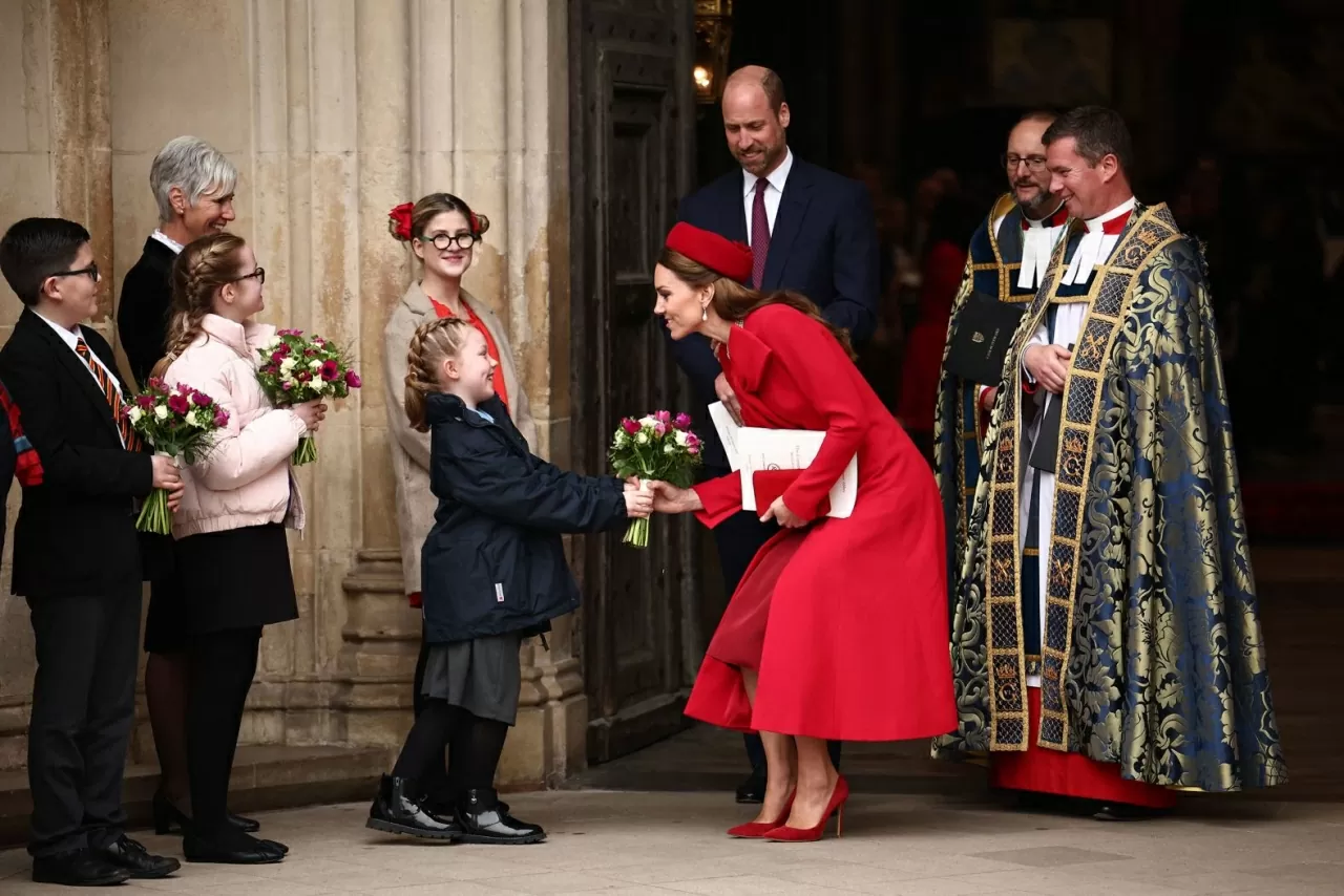 Ảnh ấn tượng: Nga đề cập việc ai sẽ ra lệnh ngừng bắn ở Ukraine và cái giá phải trả; ông Trump nói thời điểm chấm dứt nguy cơ Moscow tấn công NATO