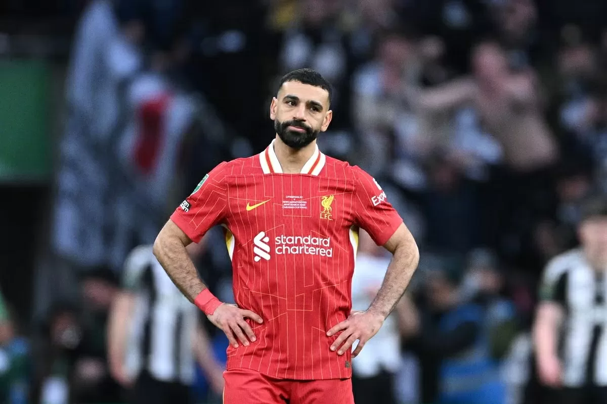 Liverpool sụp đổ, 'vỡ mộng' trong 4 ngày