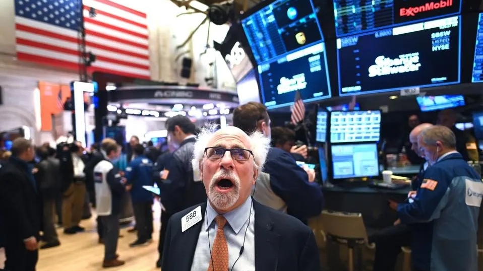 my ra suc chan mot cuoc khung hoang tai chinh dang hinh thanh