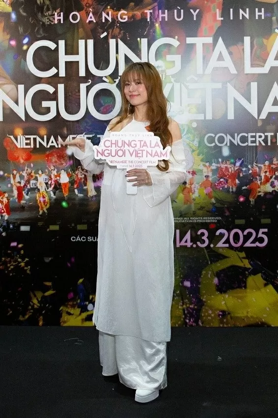 Hoàng Thùy Linh Hoàng Thùy Linh