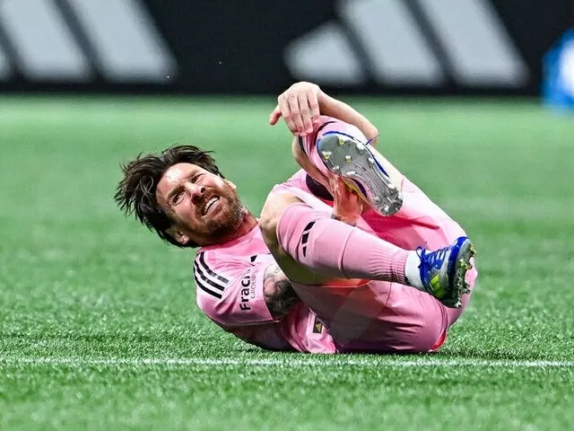 Chấn thương nhẹ, Messi rút khỏi đội tuyển Argentina Chấn thương nhẹ, Messi rút khỏi đội tuyển Argentina