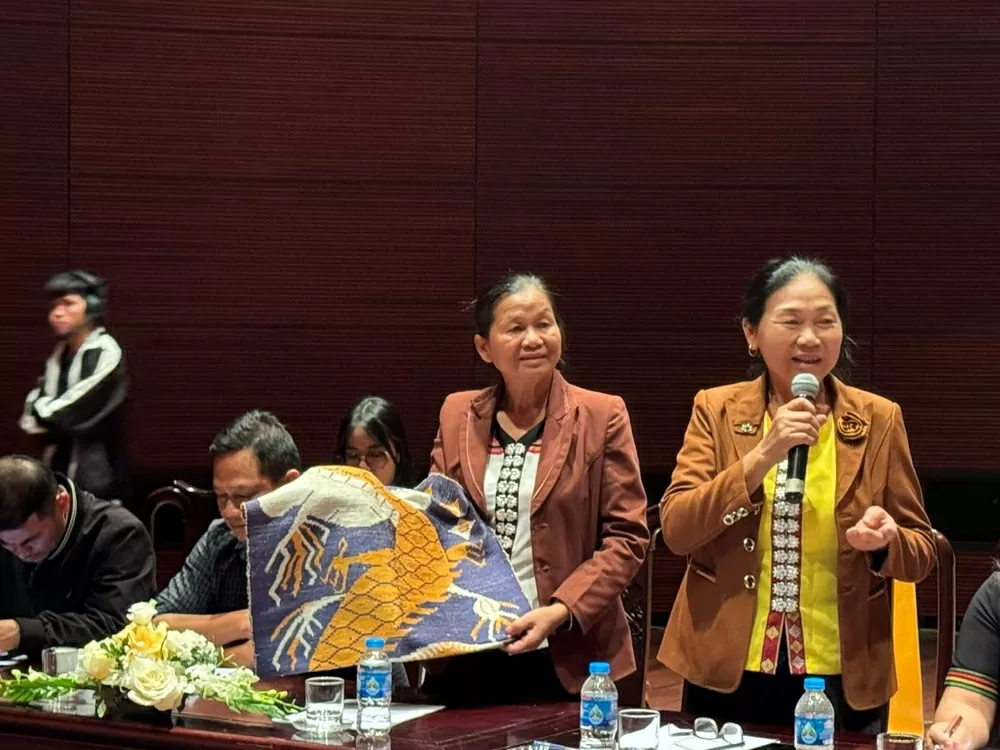 Hỗ trợ bảo vệ di sản văn hóa bền vững ở các địa phương Hỗ trợ bảo vệ di sản văn hóa bền vững ở các địa phương