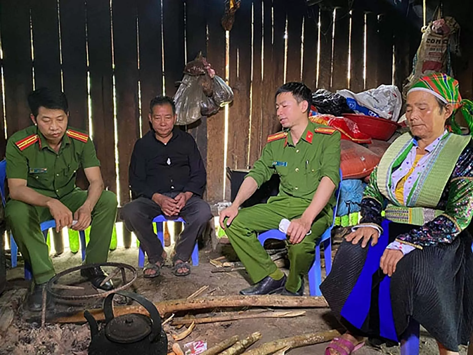 Bài 1: Vạch trần bản chất của ‘tổ chức’ Bài 1: Vạch trần bản chất của ‘tổ chức’