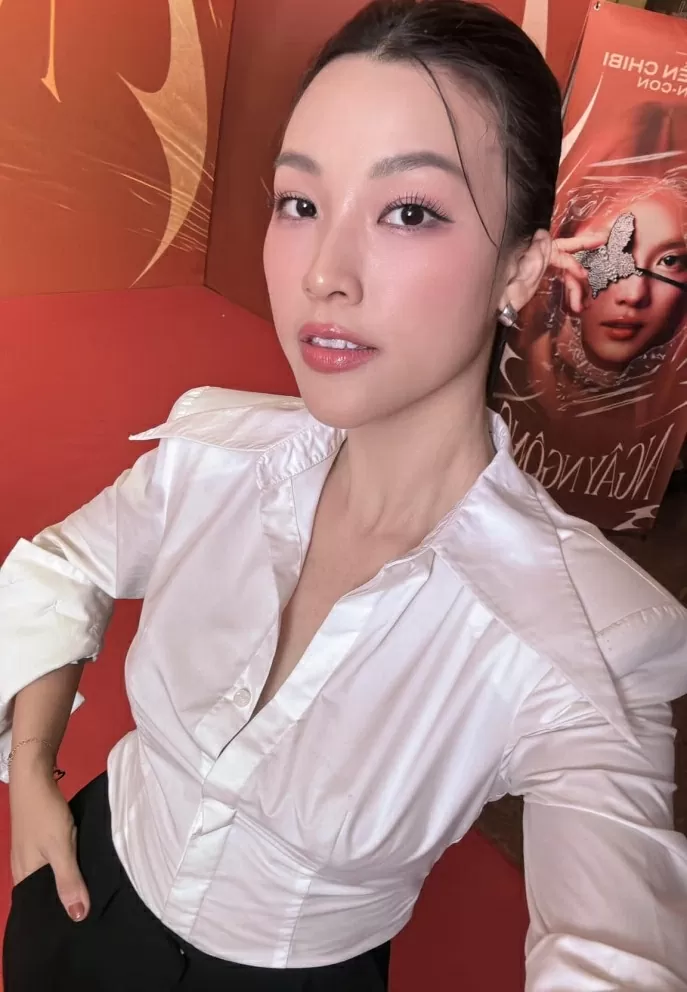 Ca sĩ Minh Hằng đón niềm vui bất ngờ