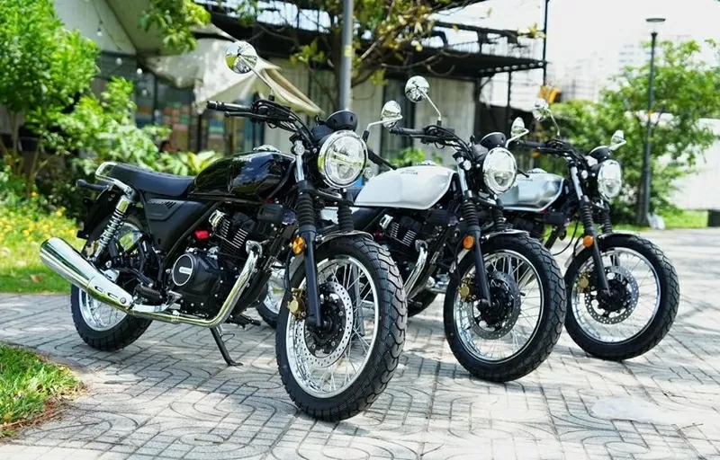 Xe côn tay Honda CGX 150
