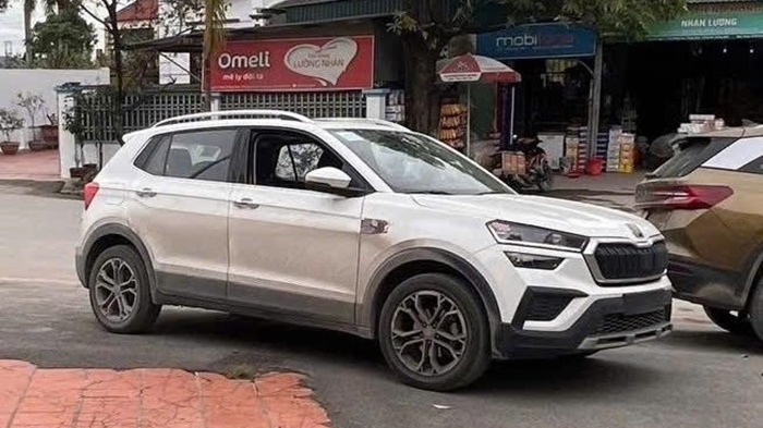 Skoda Kushaq lộ diện trên đường phố Việt Nam trước thềm ra mắt
