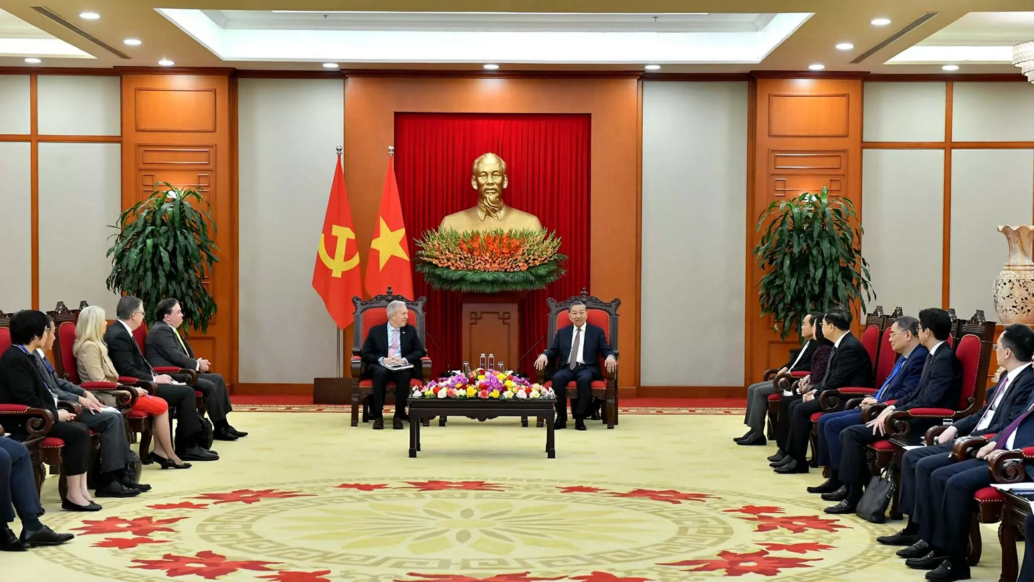 Tổng Bí thư Tô Lâm tiếp đoàn doanh nghiệp Hội đồng kinh doanh Hoa Kỳ-ASEAN Tổng Bí thư Tô Lâm tiếp đoàn doanh nghiệp Hội đồng kinh doanh Hoa Kỳ-ASEAN