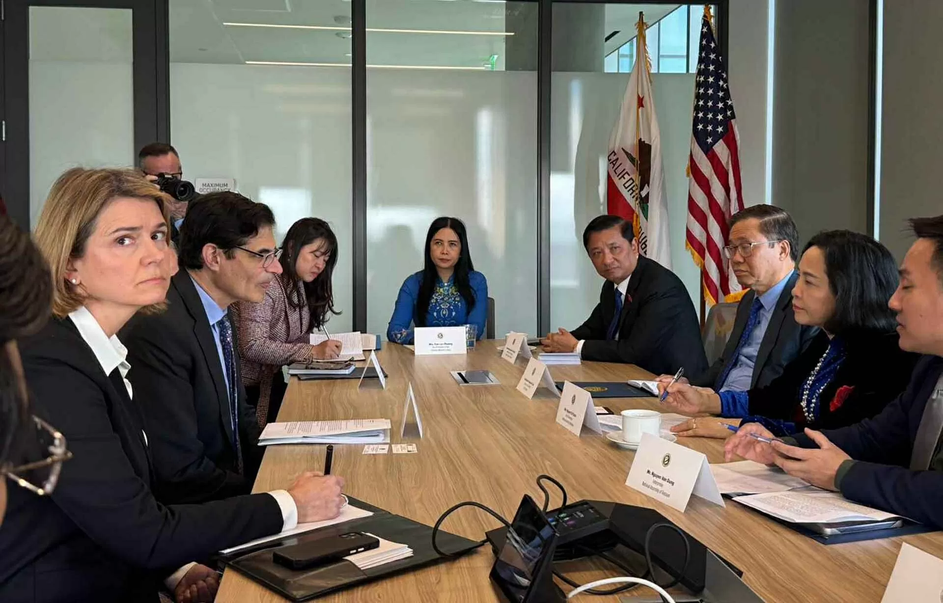 Phó Chủ tịch Quốc hội Nguyễn Thị Thanh thăm bang California nhân chuyến công tác tới Hoa Kỳ Phó Chủ tịch Quốc hội Nguyễn Thị Thanh thăm bang California nhân chuyến công tác tới Hoa Kỳ